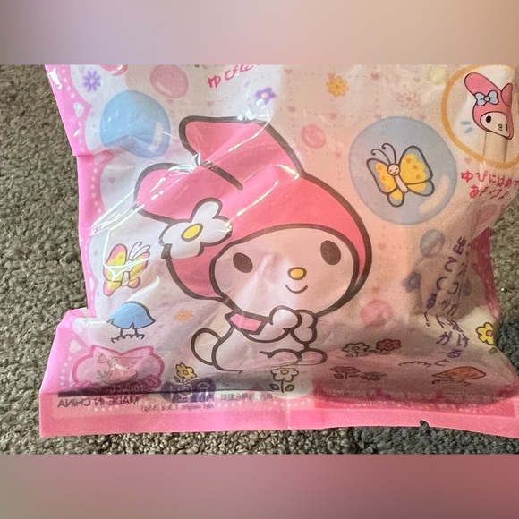 My Melody Finger Puppet Bath Bomb Ball Japan Exclusive Official Sanrio Kawaii - Picture 6 of 11